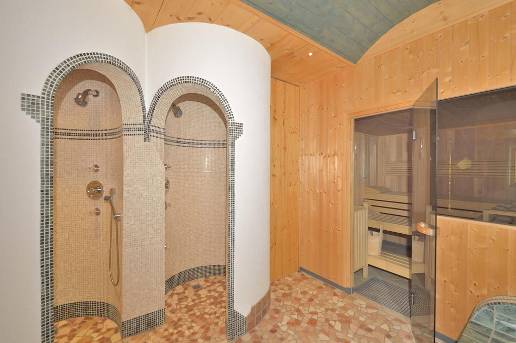 Hotel Garni Viktoria Sankt Anton am Arlberg Bagian luar foto